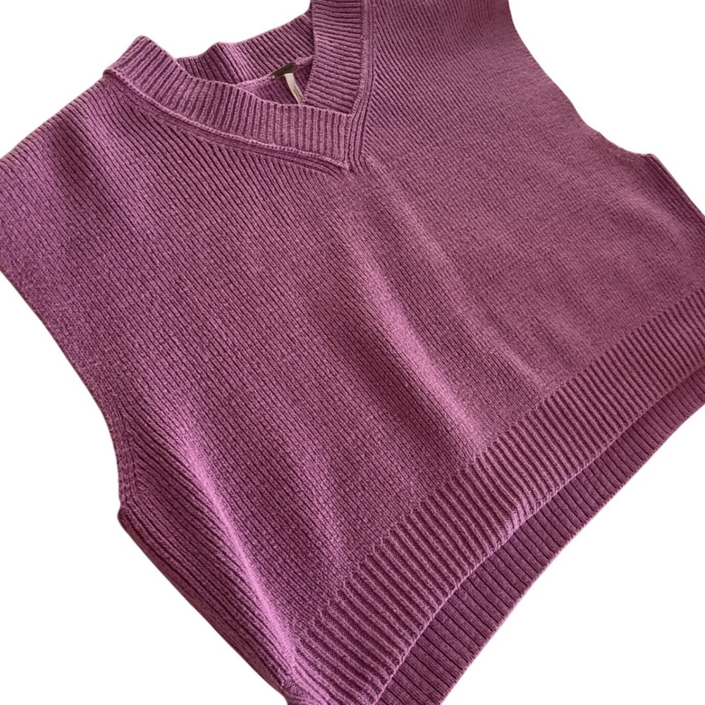 Free People Purple Ribbed V-Neck Cropped Sweater Vest XS OB1751760 - Picture 3 of 8
